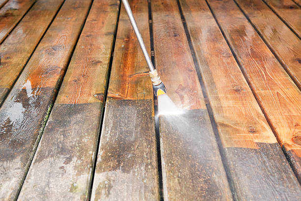 Best Pool Deck Cleaning in San Leon, TX